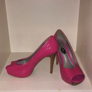 Rue 21 | peep-toe heels